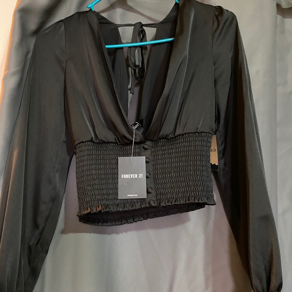Brand new top forever 21 size small